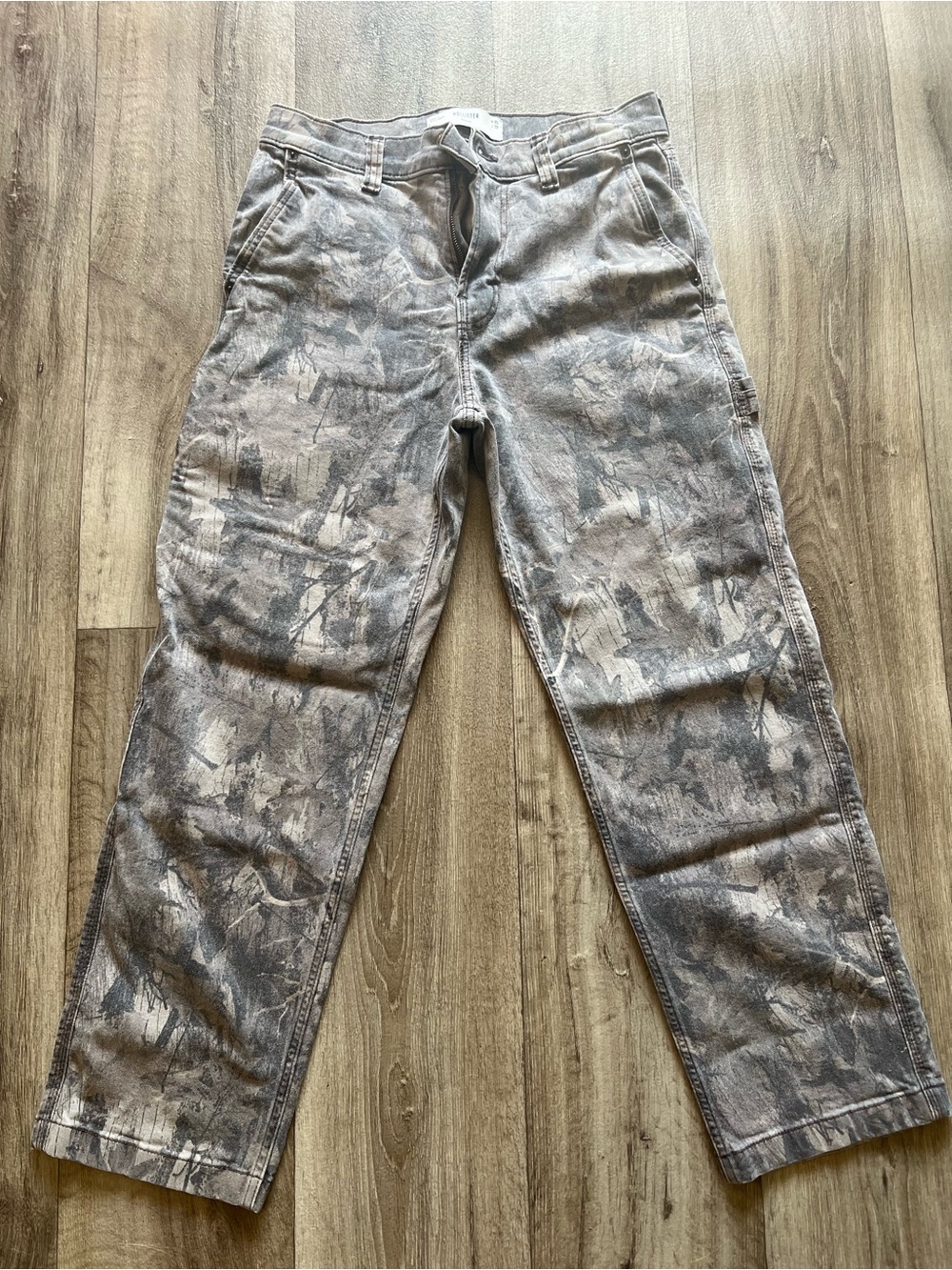 Hollister Men’s Camo Baggy Carpenter Loose Fit Workwear Pants